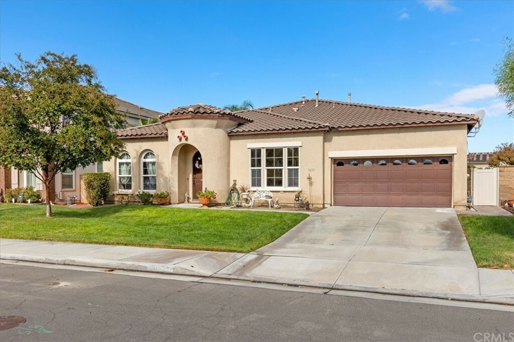 Property Photo:  31132 Hickory Place  CA 92592 