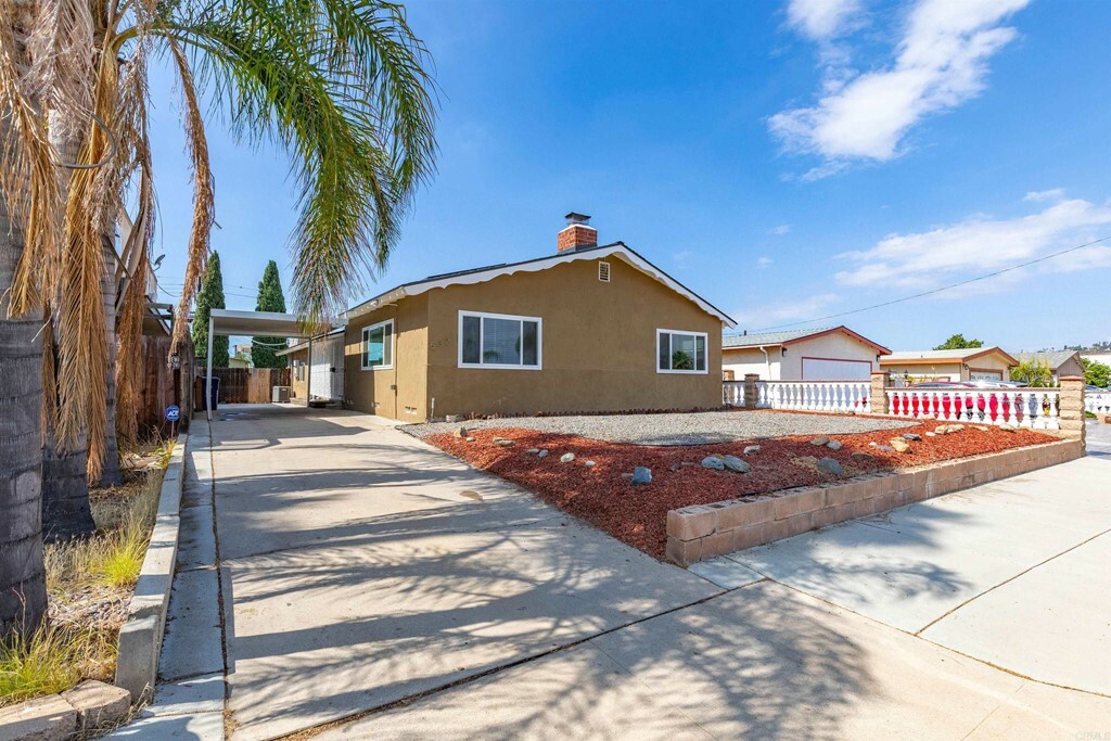 Property Photo:  532 Paraiso Avenue  CA 91977 