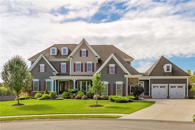 Property Photo: 405 Southwick Ct PA 16046