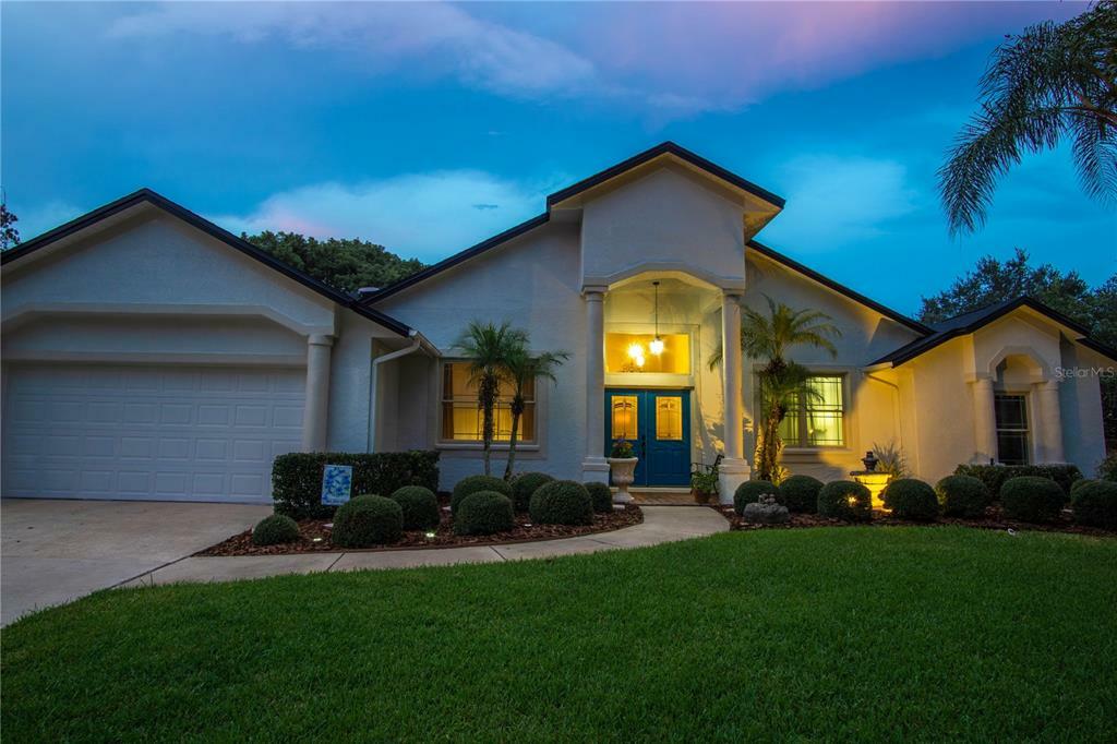 Property Photo: 1619 Tiverton Street FL 32708