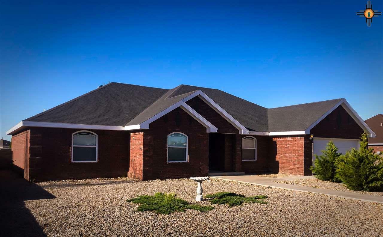 Property Photo: 1357 Oakwood Circle NM 88130