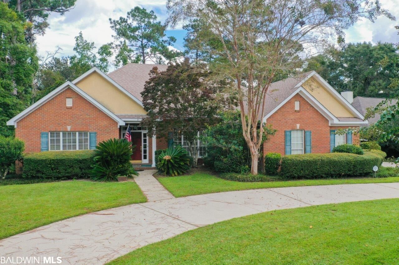 Property Photo:  8803 Pine Run  AL 36527 