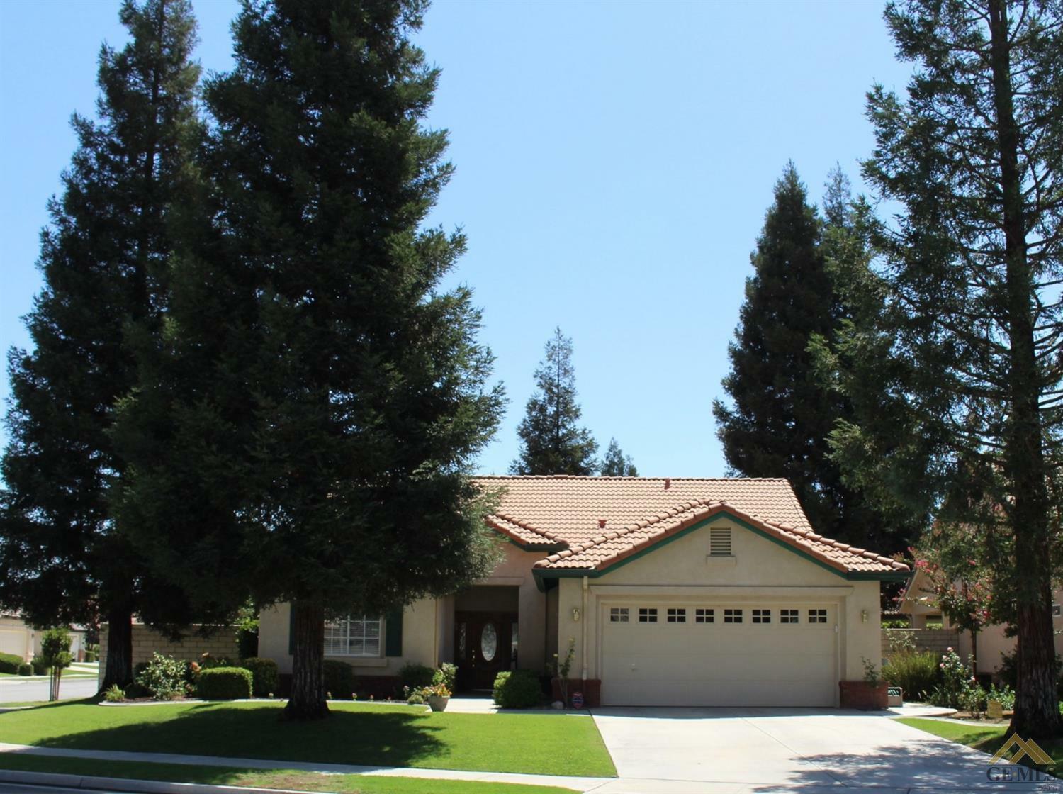 Property Photo:  9801 Rosewalk Street  CA 93311 