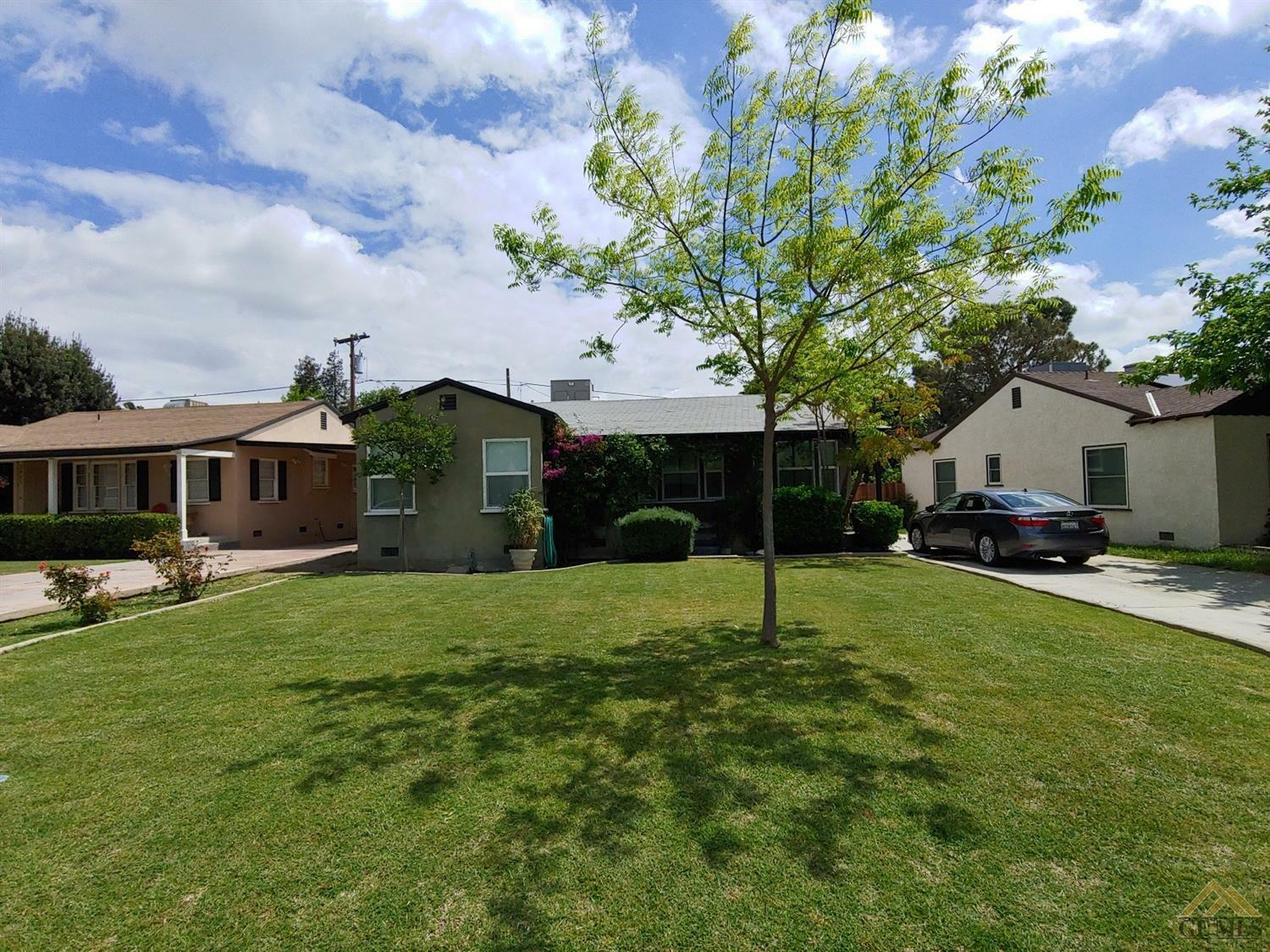 Property Photo:  2817 Alturas Drive  CA 93305 