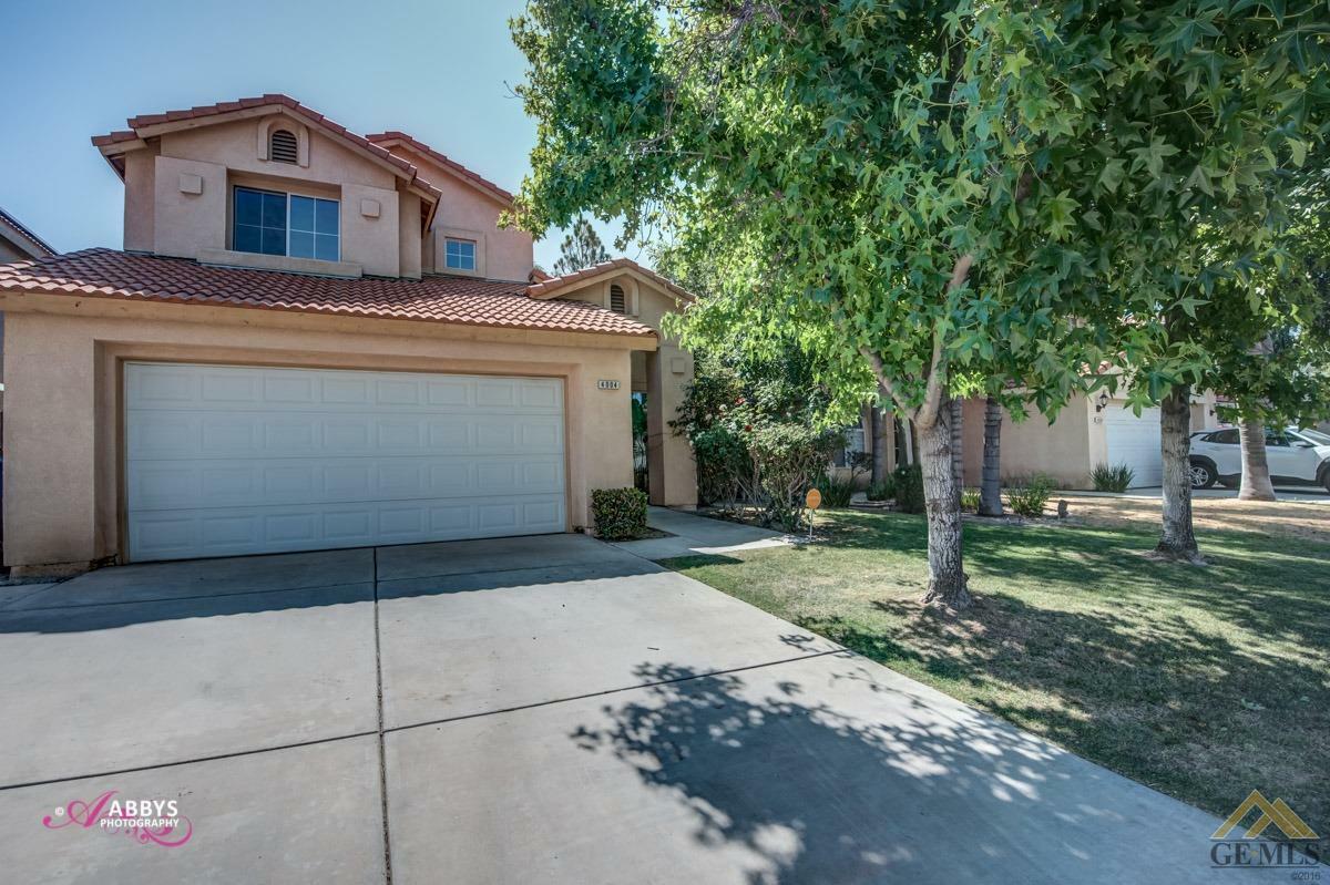 Property Photo:  4004 Amur Maple Drive  CA 93311 