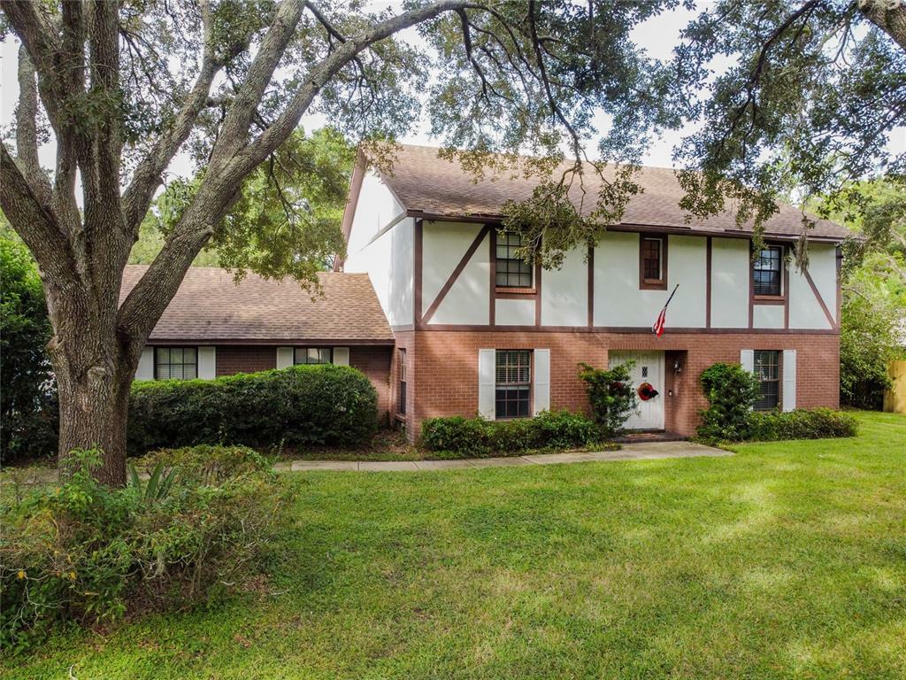 Property Photo:  4507 Old Orchard Drive  FL 33618 