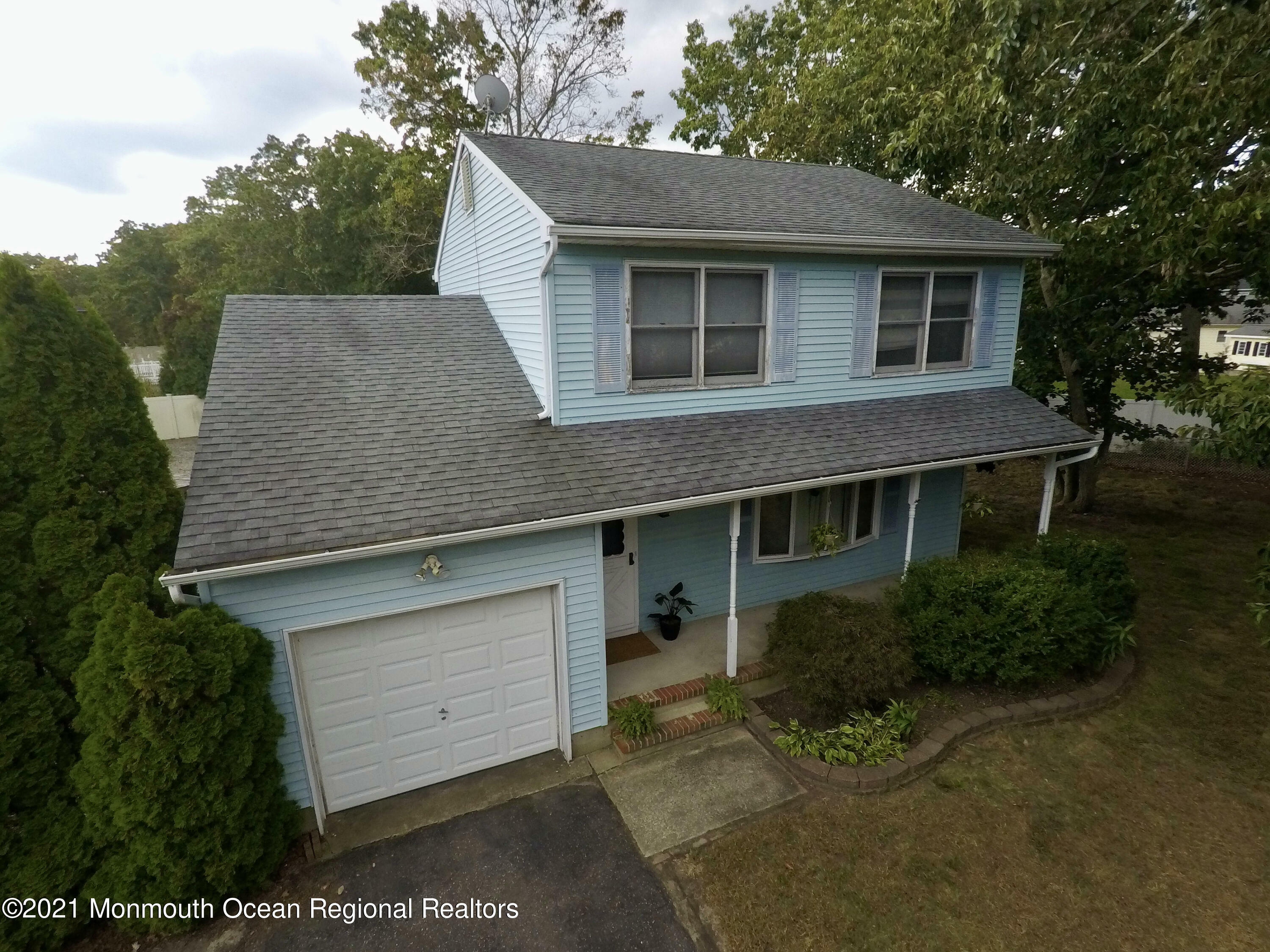 Property Photo: 36 Shasta Lane NJ 08753