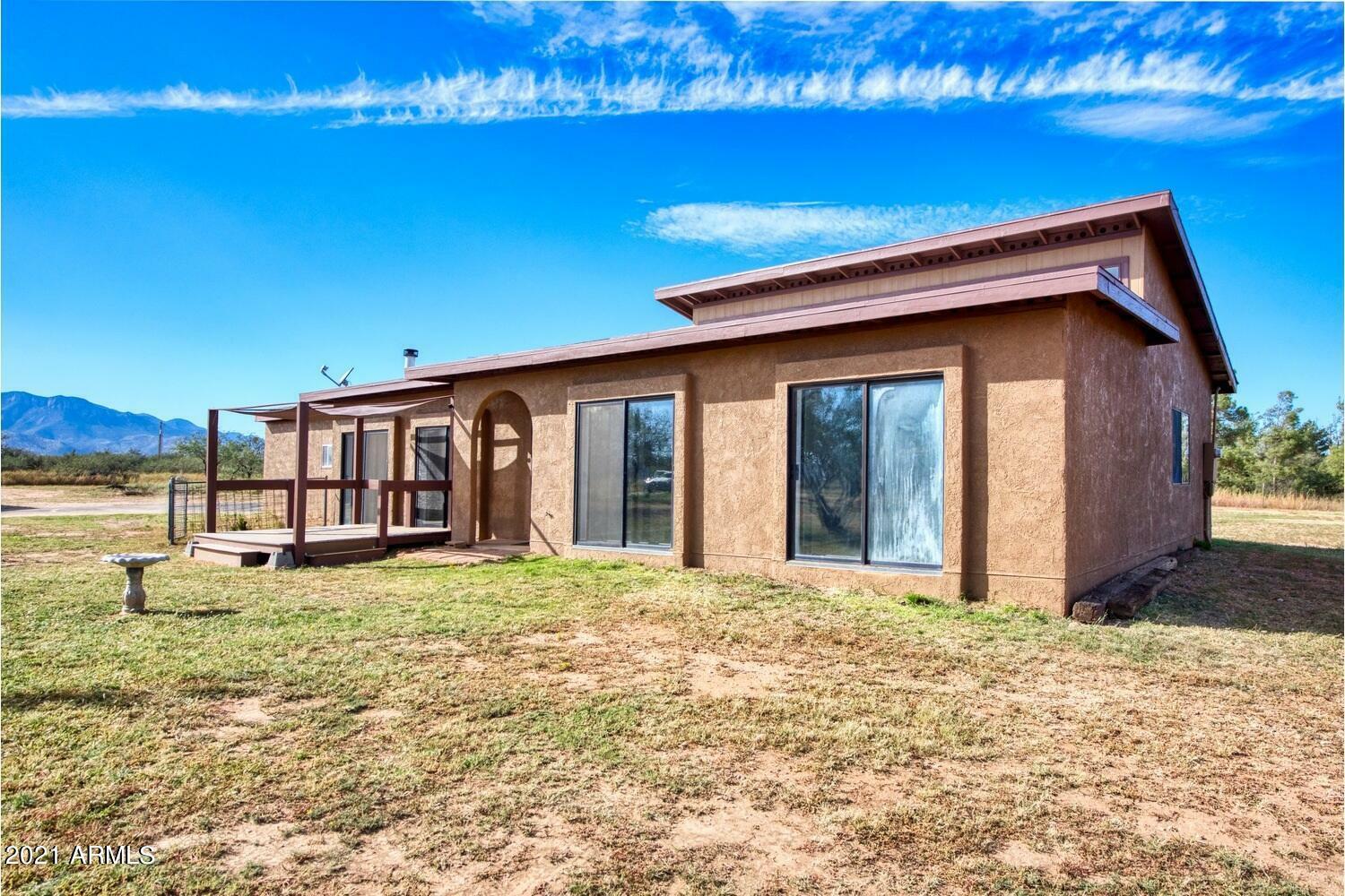Property Photo:  8831 E Quail Call Lane  AZ 85615 