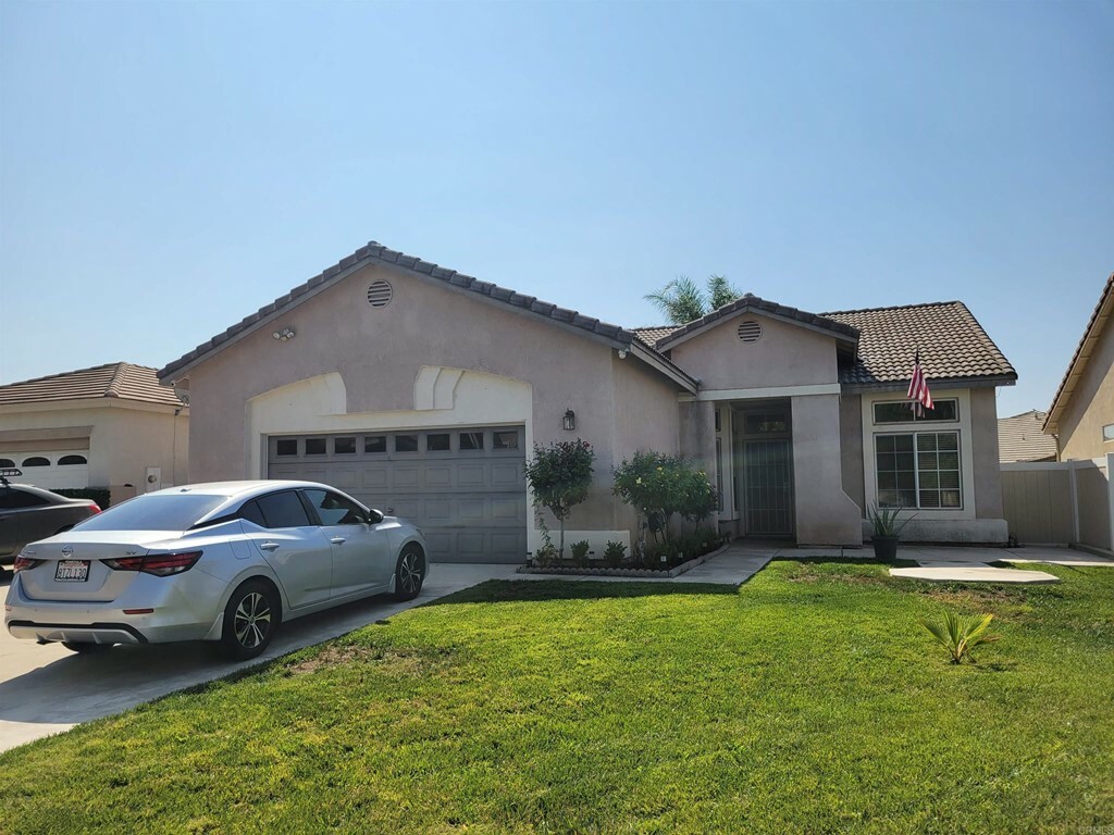 Property Photo:  39835 De Vendome Court  CA 92563 