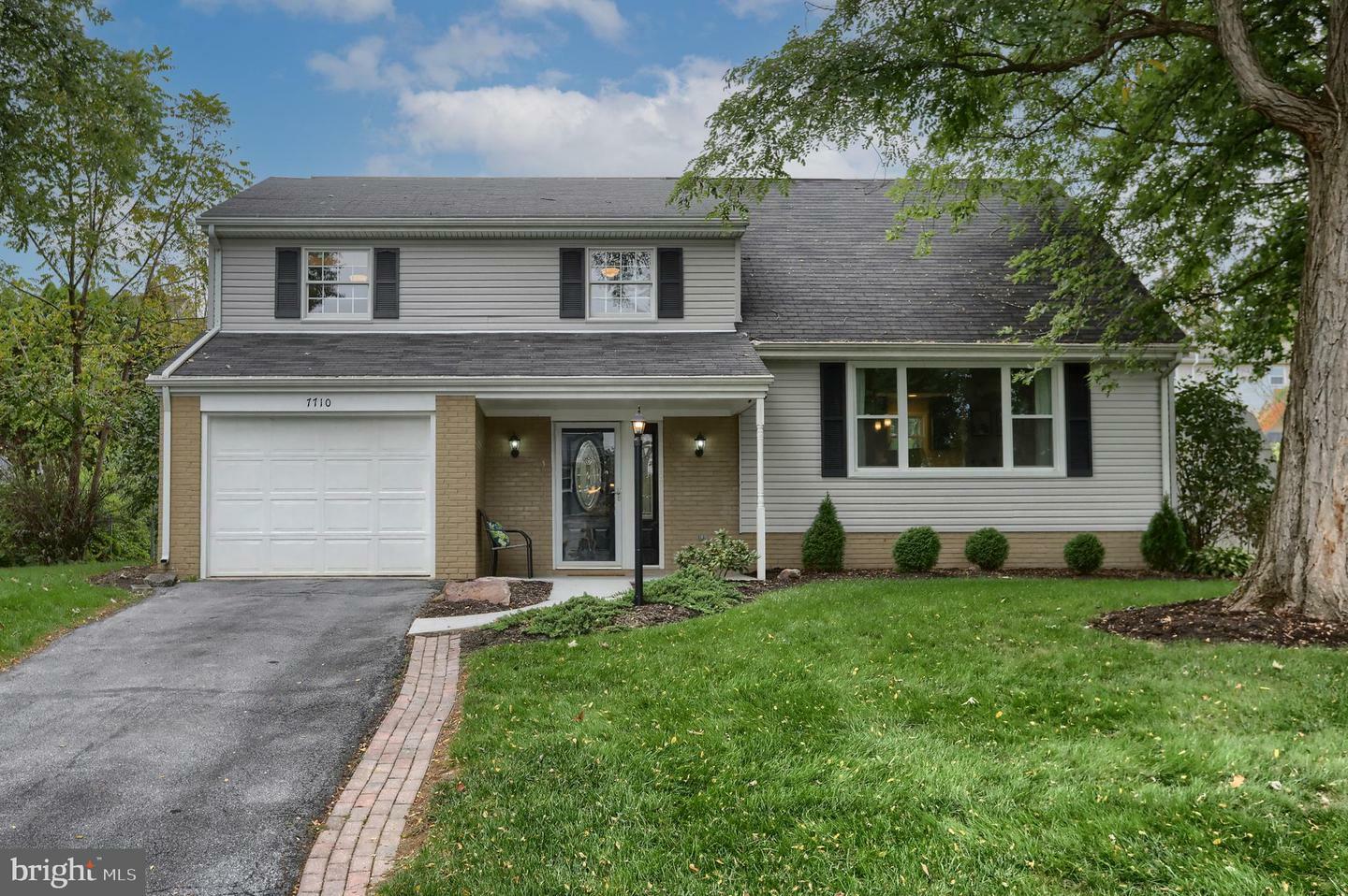 Property Photo: 7710 Farmdale Avenue PA 17112