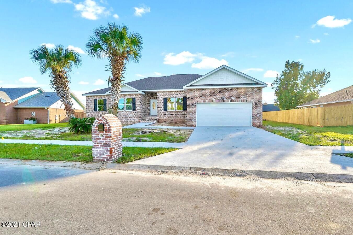 Property Photo: 7016 Benton Drive FL 32404