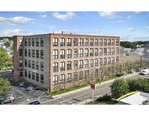 Property Photo: 33 Maplewood Avenue 208 MA 01930