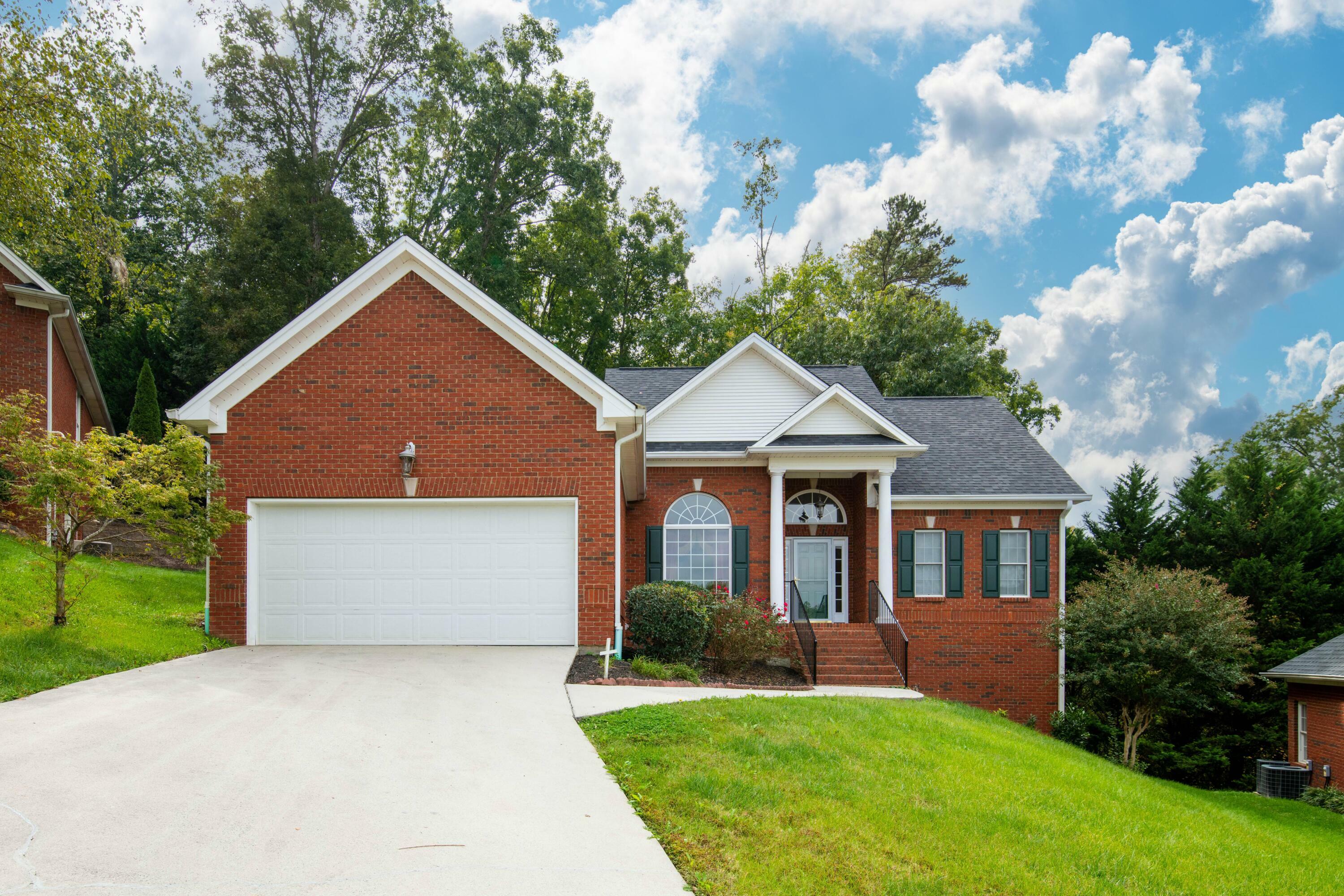 Property Photo:  1865 NW Weston Pl  TN 37312 