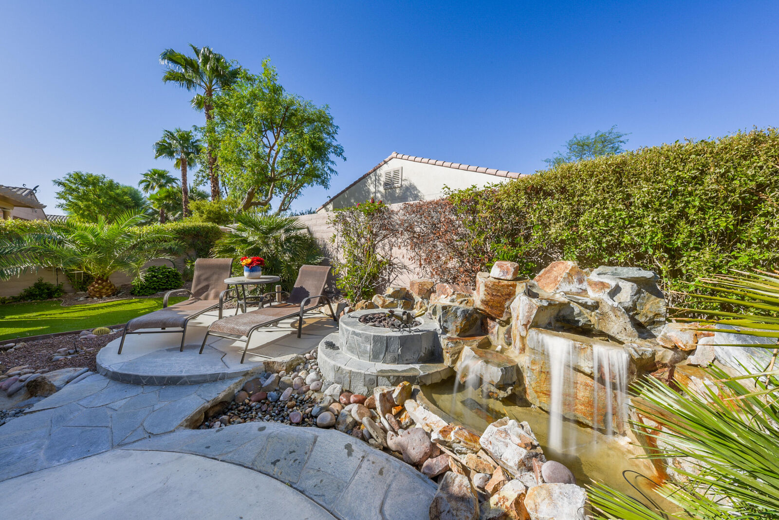 Property Photo: 81660 Avenida Bolero CA 92203