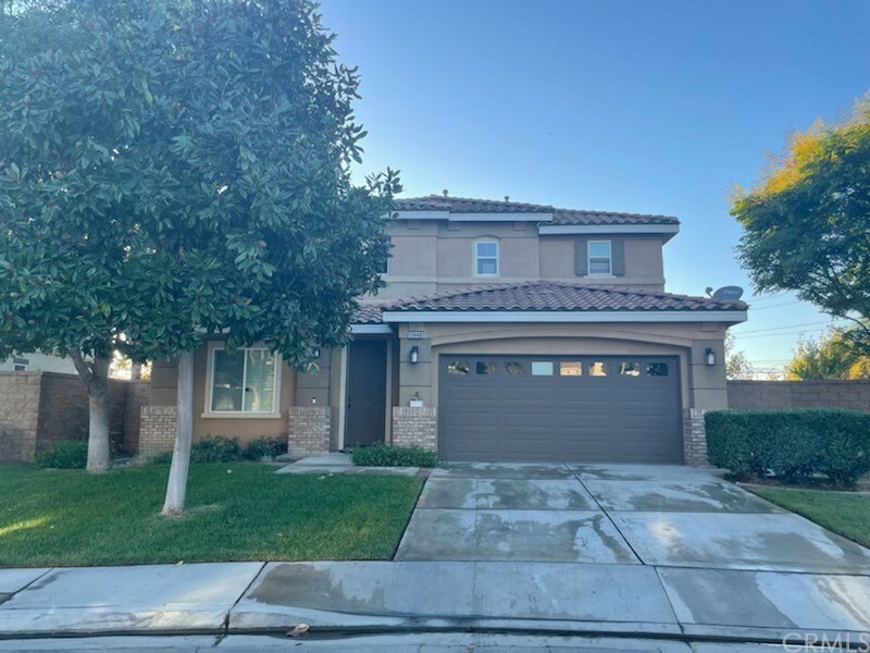 Property Photo:  11448 Bartlett Way  CA 92337 