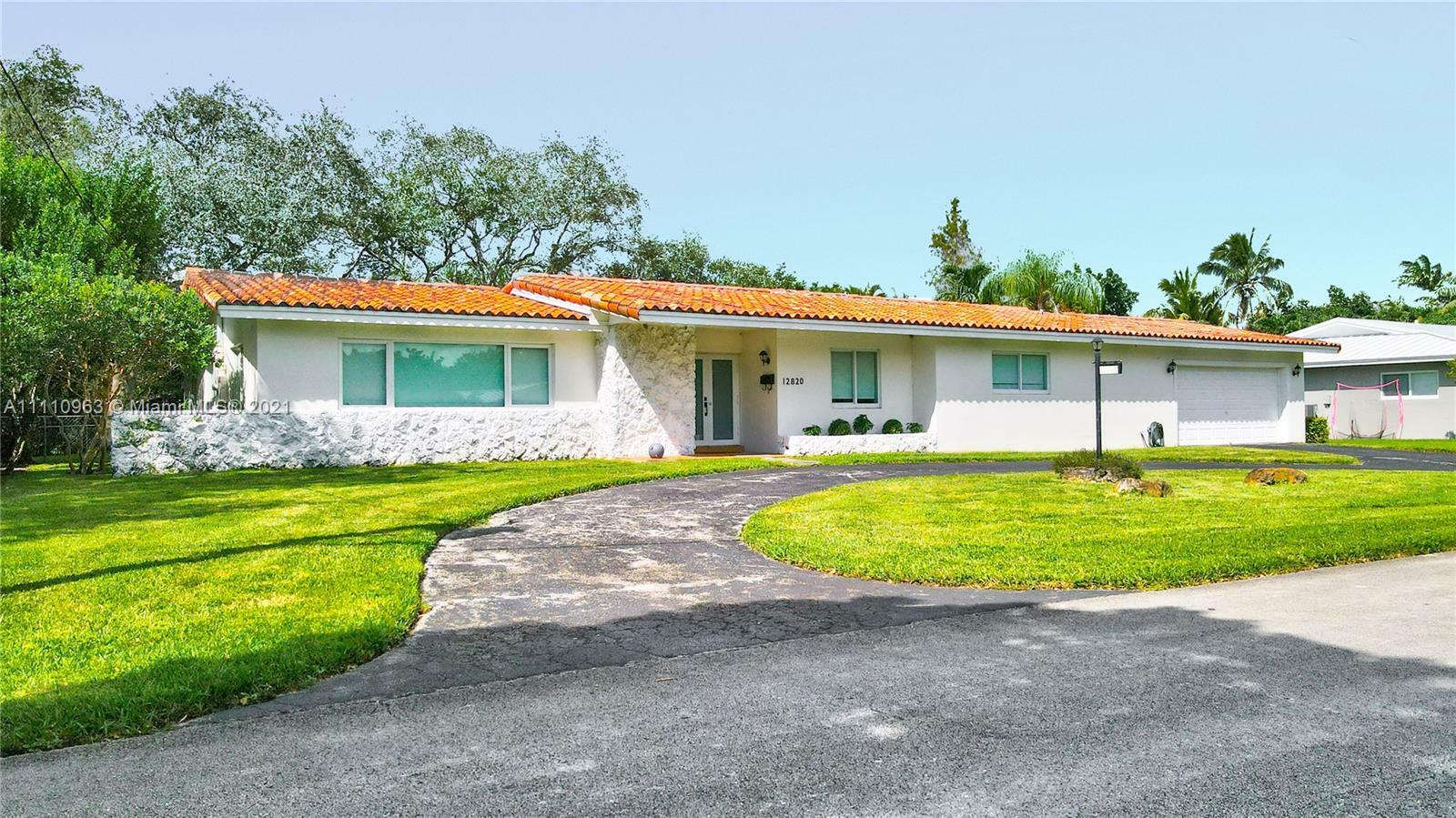 Property Photo: 12820 SW 70th Ave FL 33156