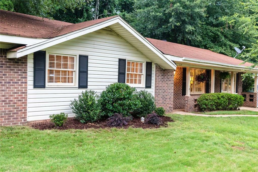 Property Photo:  1117 Cumberland Drive  AL 36830 