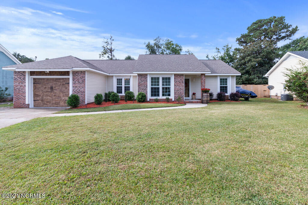 Property Photo:  263 Bayberry Court  NC 28540 