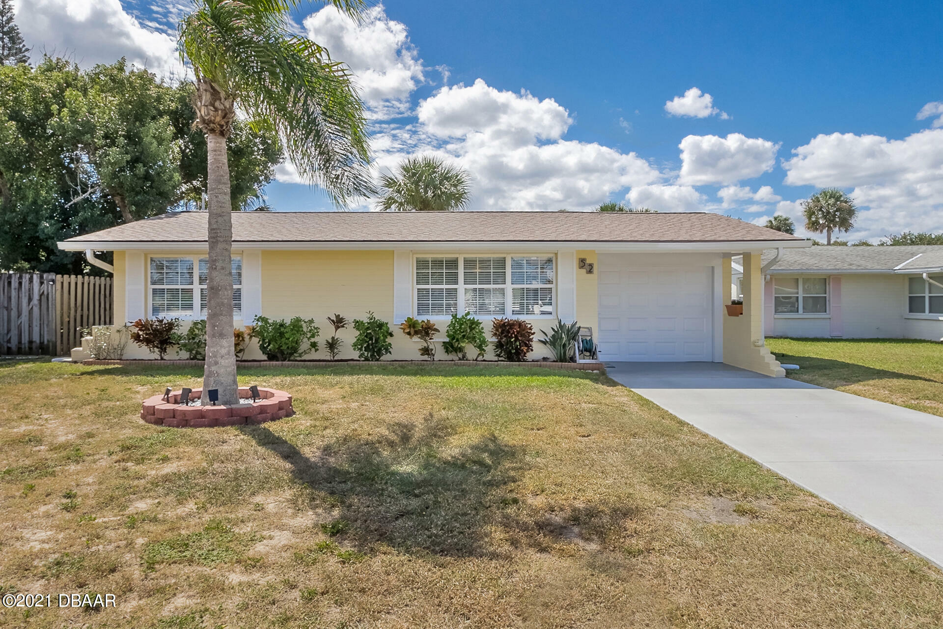 Property Photo:  52 Poinsettia Drive  FL 32176 