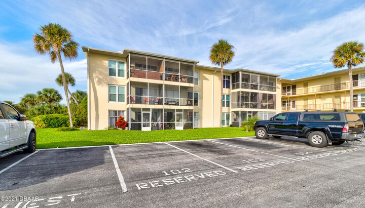 719 S Beach Street 1020  Daytona Beach FL 32114 photo