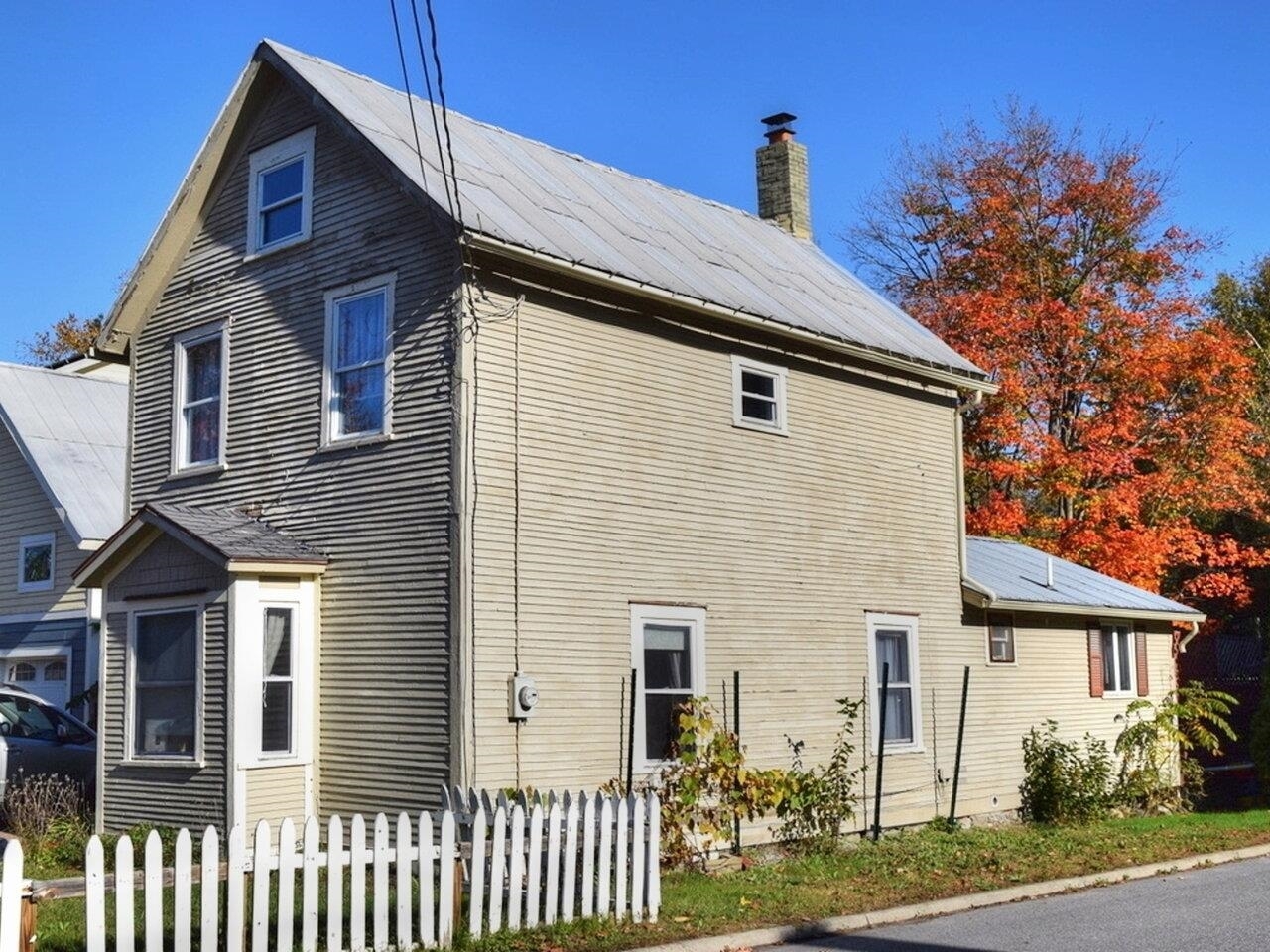 Property Photo:  8 Waverly Street  VT 05452 