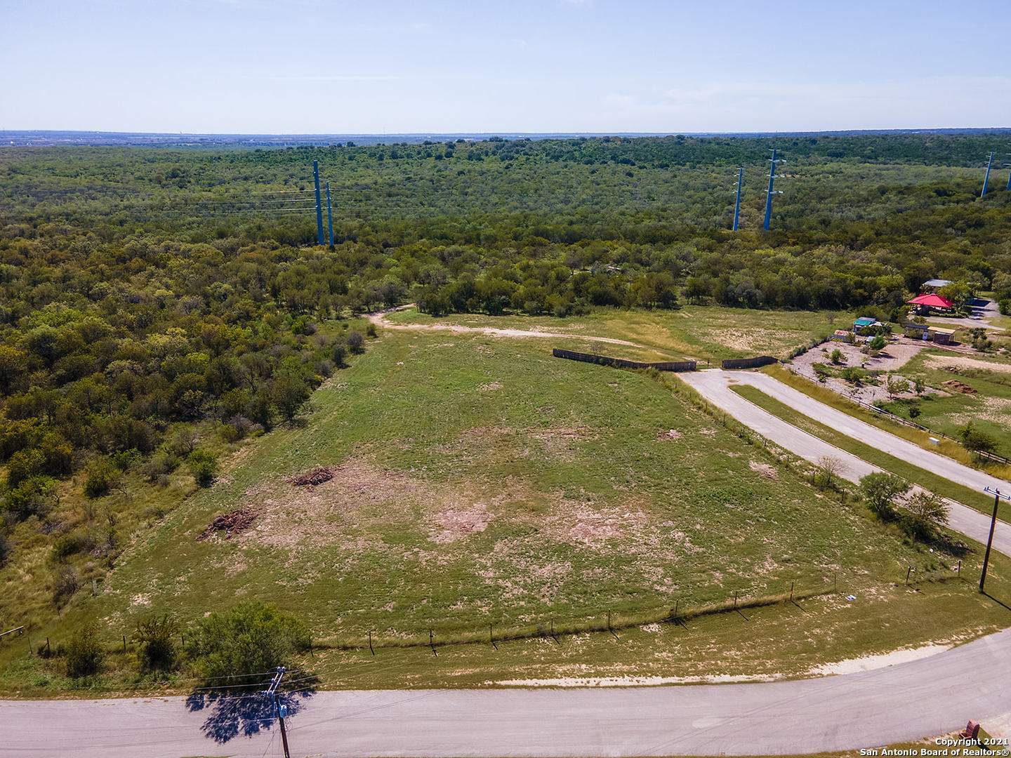 Property Photo:  2305 Mountain Laurel Ln  TX 78245 