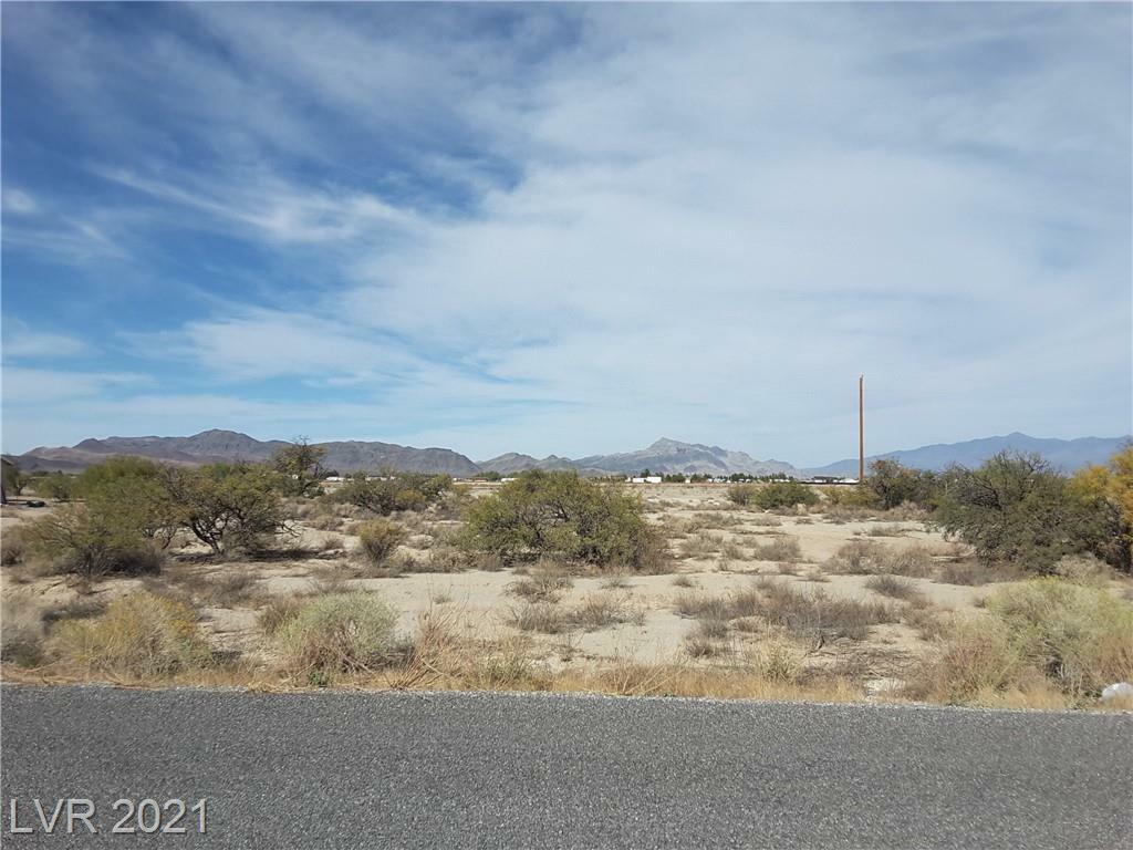 4240 Elvira Street  Pahrump NV 89048 photo