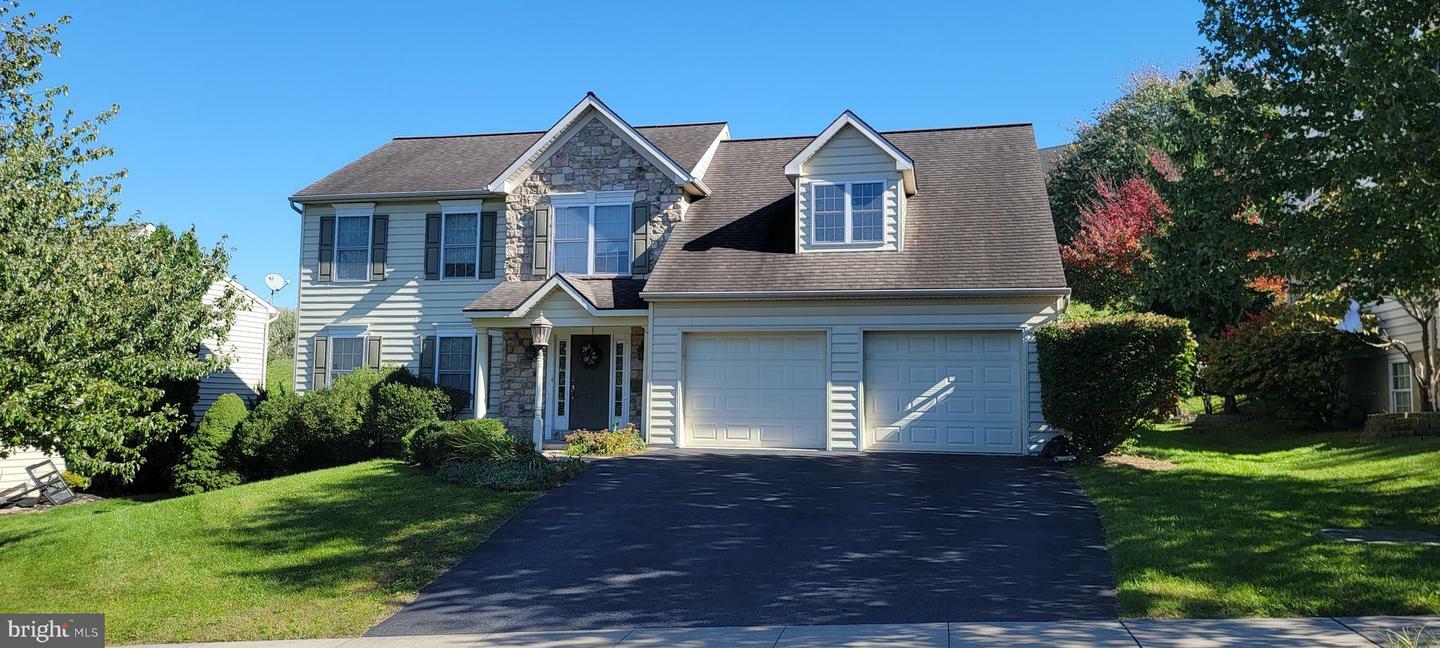 Property Photo:  659 Golden Eagle Way  PA 17601 