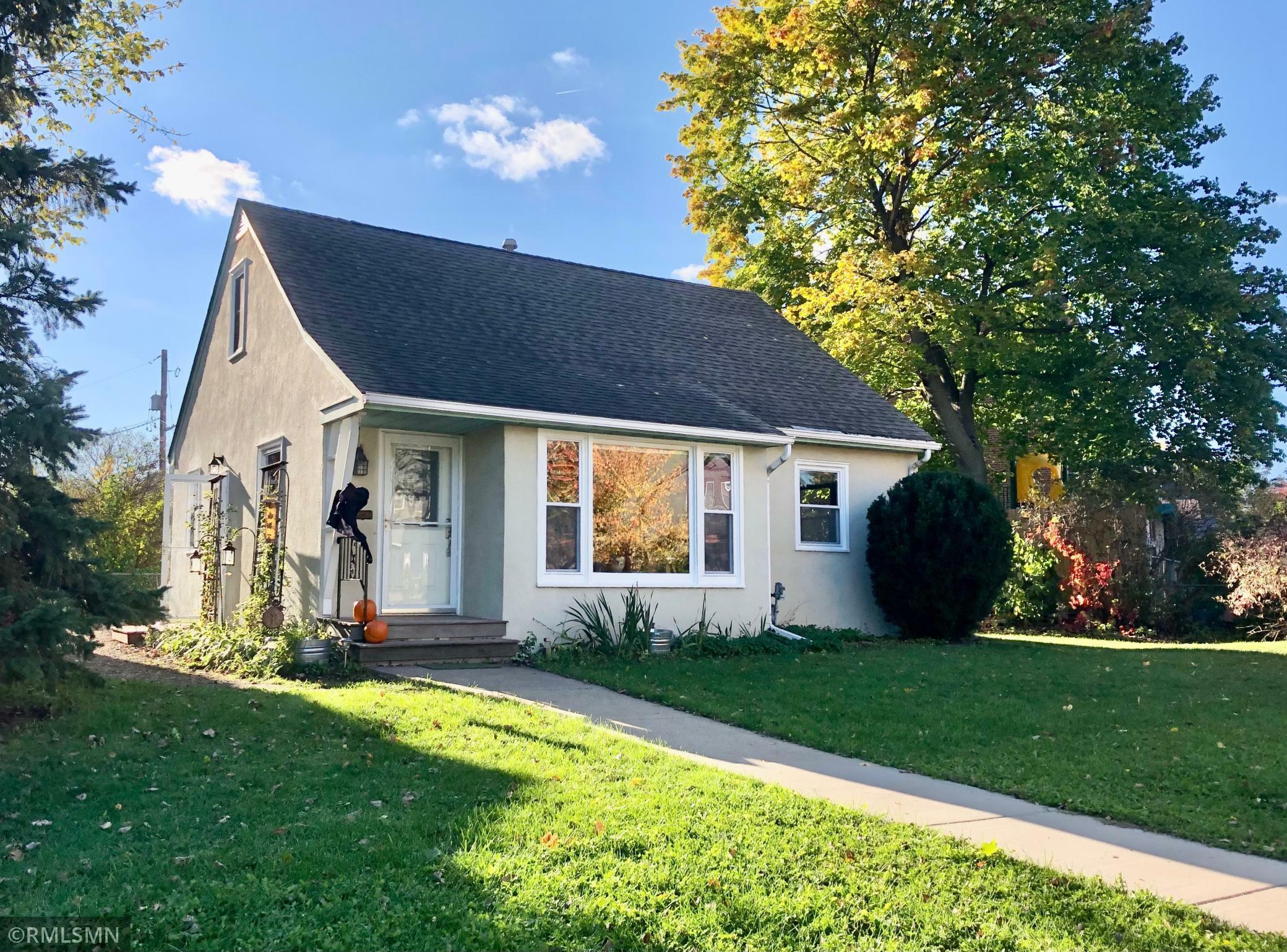 1010 Van Slyke Avenue  Saint Paul MN 55103 photo