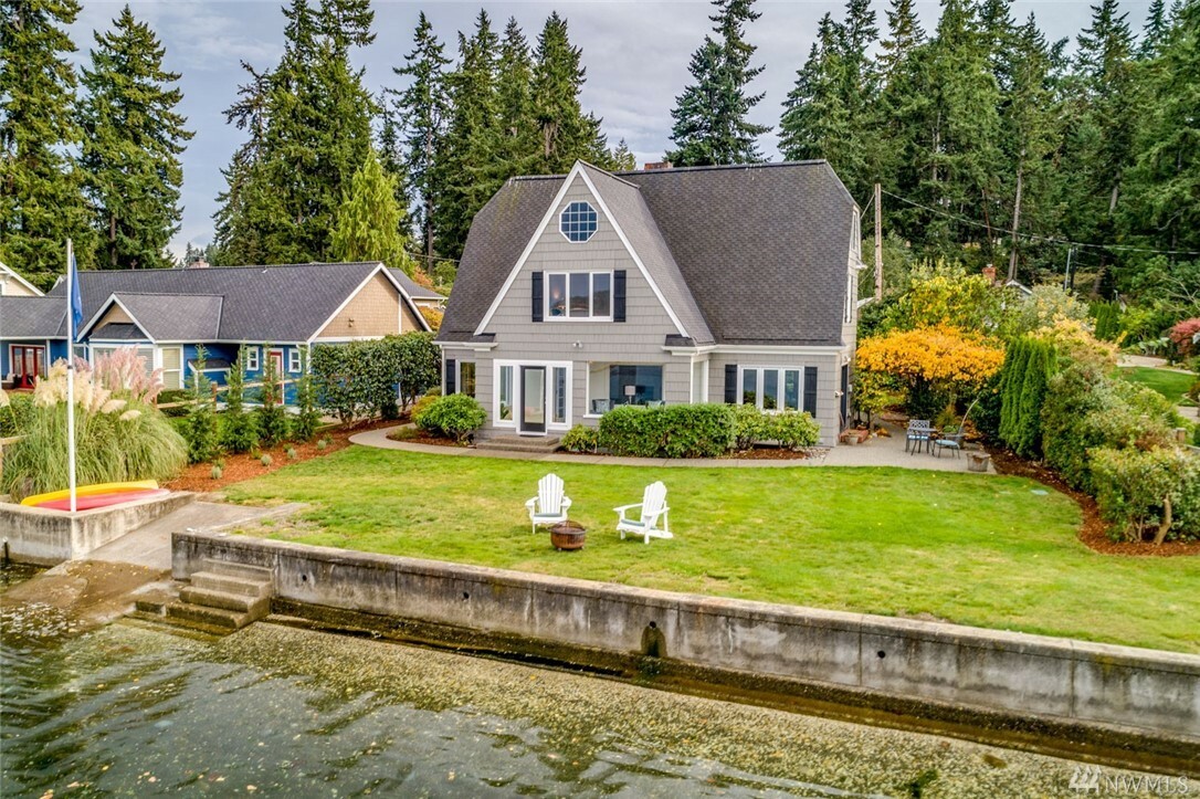 Property Photo: 3042 Marine Dr WA 98312