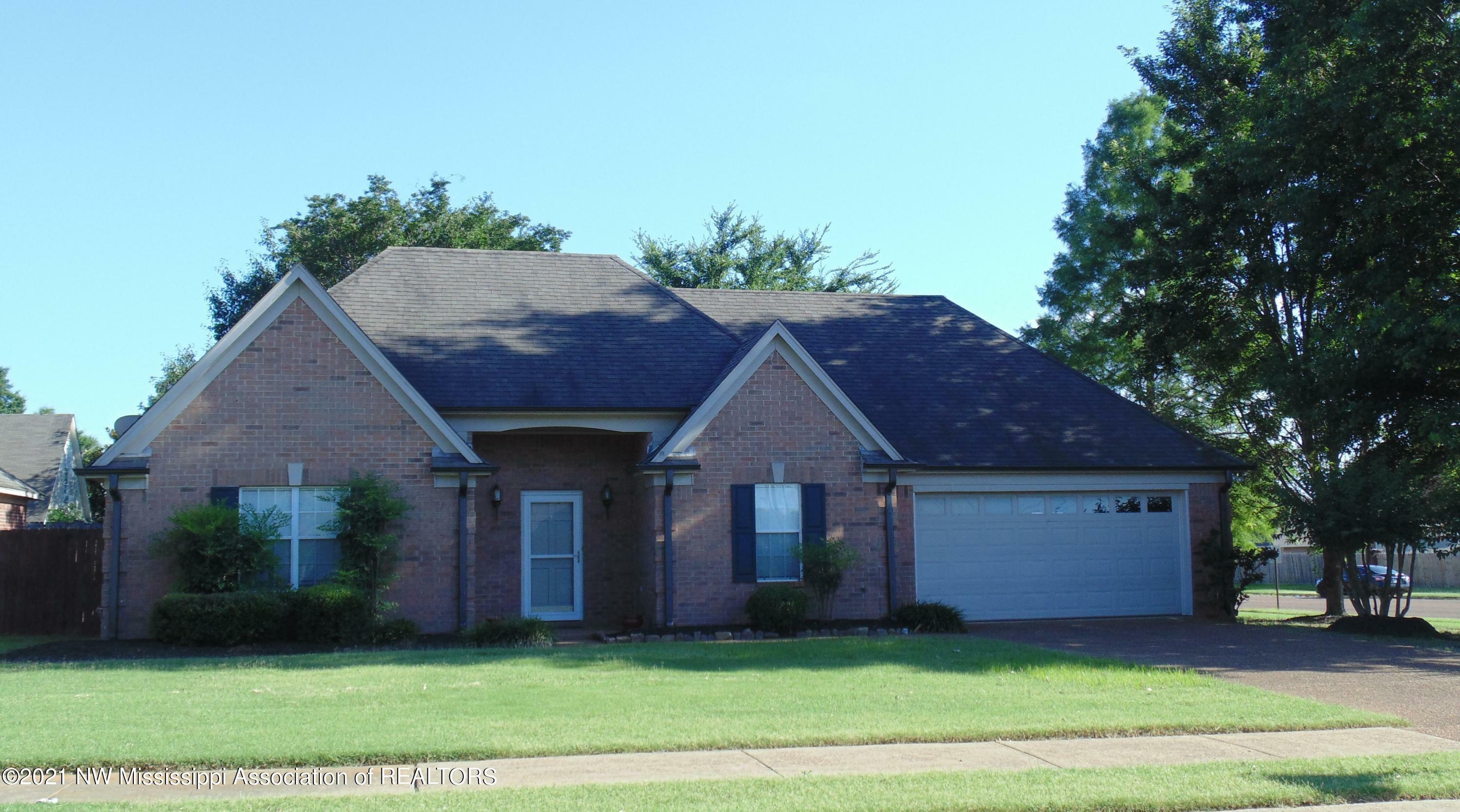 10005 Keeley Drive  Olive Branch MS 38654 photo