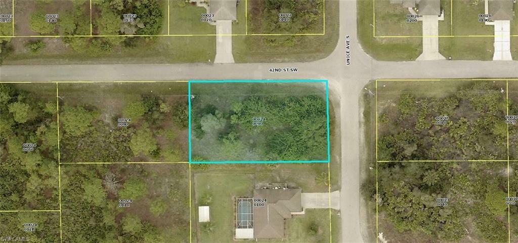 Property Photo:  4200 S Unice Avenue  FL 33976 