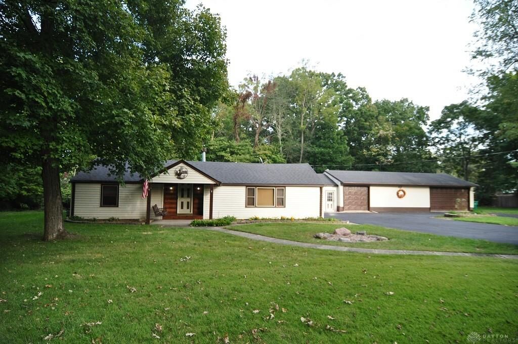 Property Photo: 1348 Hanes Road OH 45434