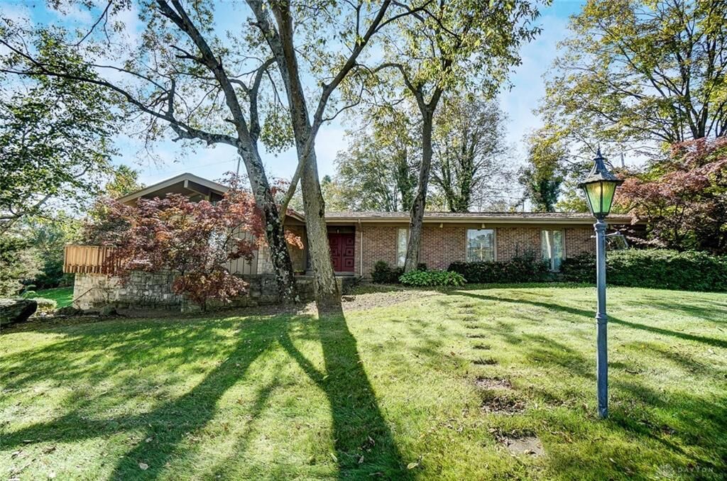 Property Photo: 274 Greenhill Road OH 45405