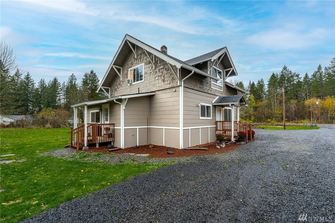 Property Photo:  443 Tucker Rd  WA 98591 