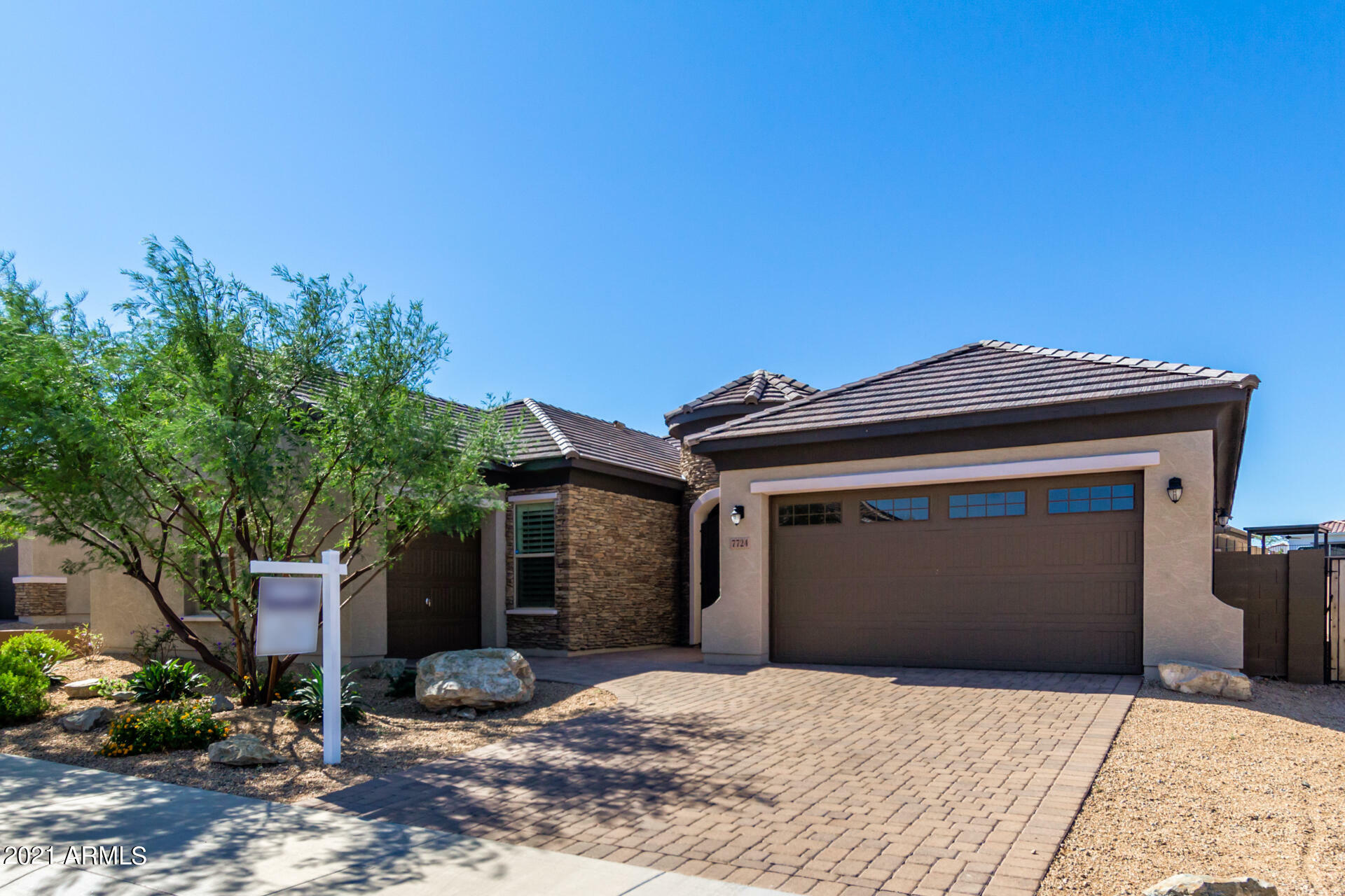 Property Photo:  7724 S 43rd Place  AZ 85042 