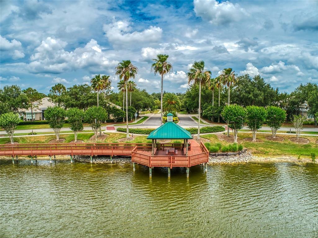 Property Photo: 8422 Idlewood Court FL 34202