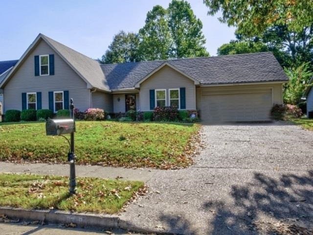 9339 Glen Birnie Ln  Lakeland TN 38002 photo