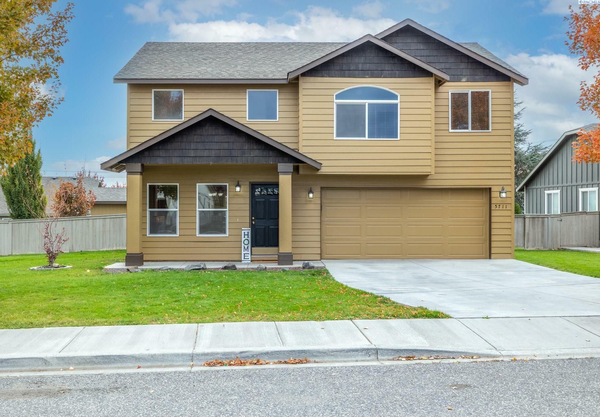 Property Photo:  5711 W 11th Ave  WA 99338 