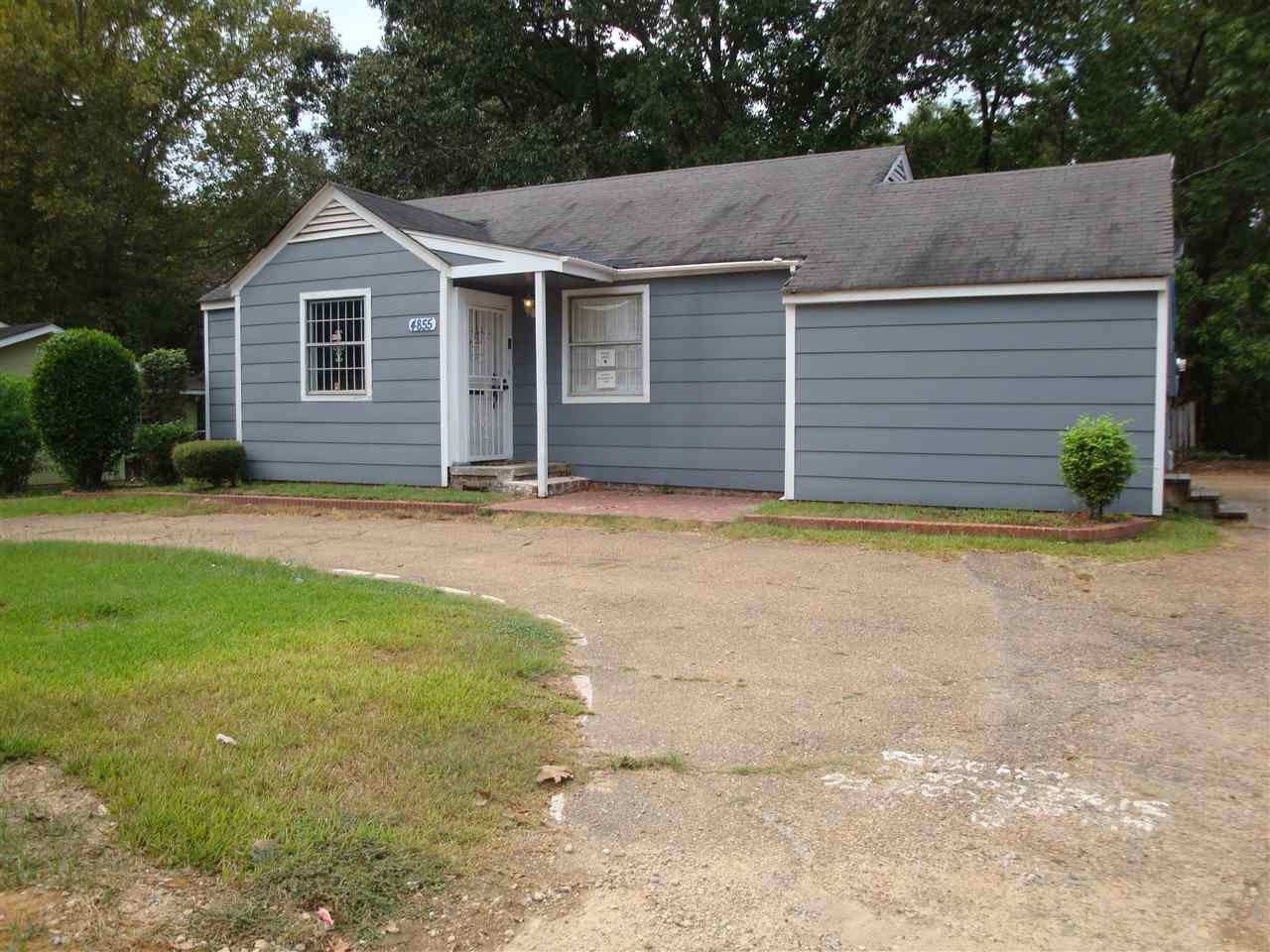 Property Photo:  4855 N State Street  MS 39206 