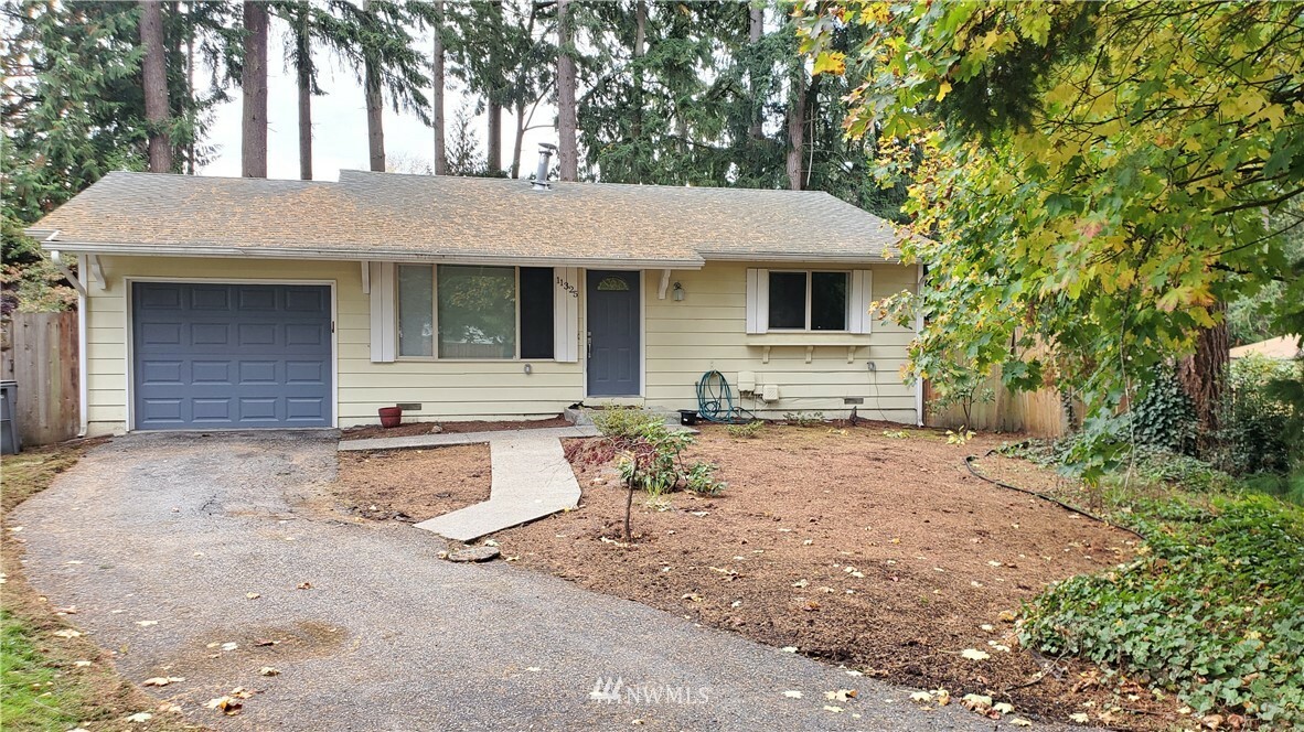 Property Photo:  11325 31st Avenue SE  WA 98208 