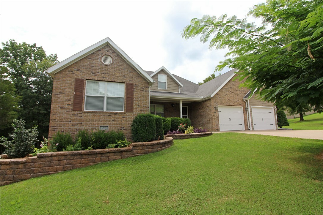 Property Photo:  27 Marionet Lane  AR 72714 