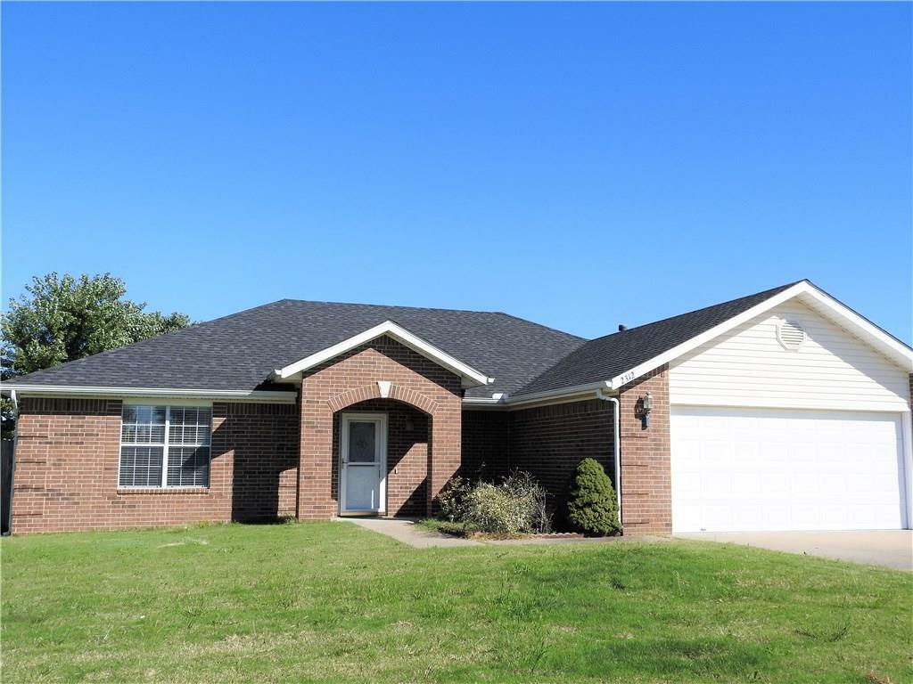 Property Photo:  2312 SW 16th Street  AR 72713 