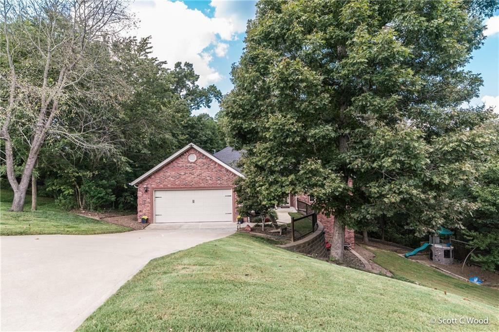 Property Photo:  3 Willow Bank Circle  AR 72712 