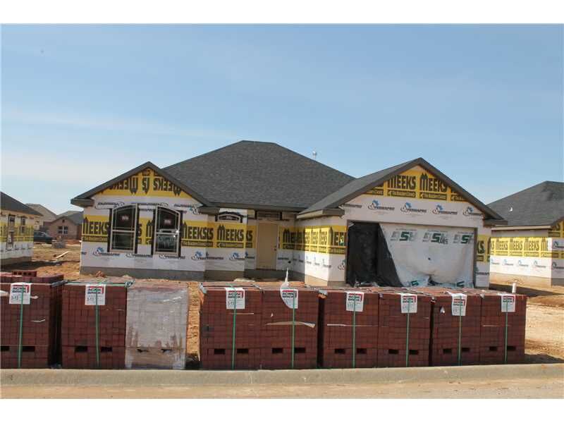 Property Photo:  6104 37th Street  AR 72758 