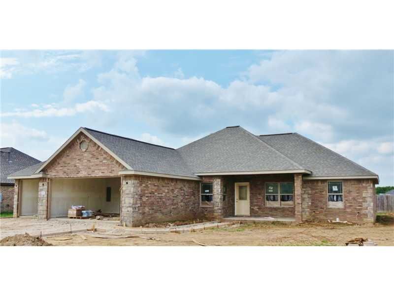 Property Photo: 604 Custer Street AR 72753