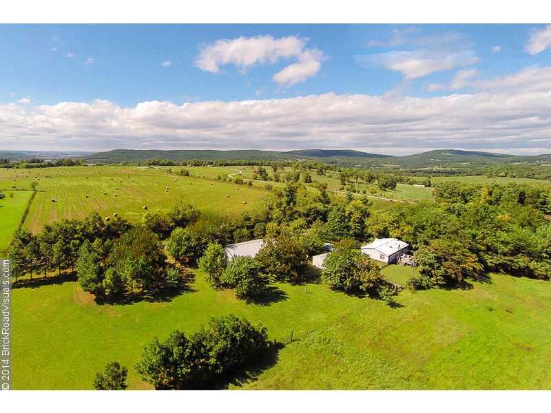 Property Photo: 10648 SW Campbell Road AR 72701