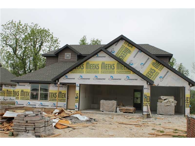 Property Photo: 4514 N Morning Mist Drive AR 72704