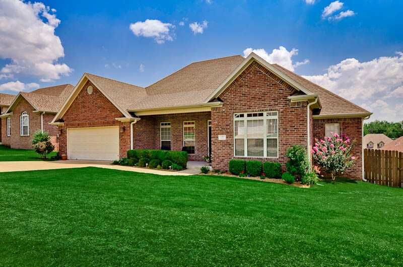 Property Photo: 3703 SW Osprey Drive AR 72712
