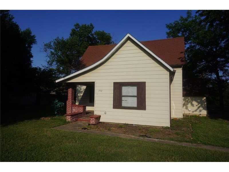 Property Photo:  702 S Dixieland Road  AR 72758 